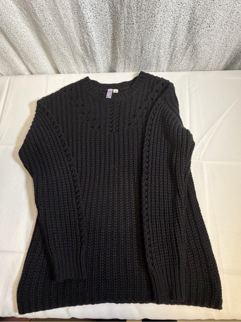 Alya Black Ribbed Crewneck Knit Sweater
